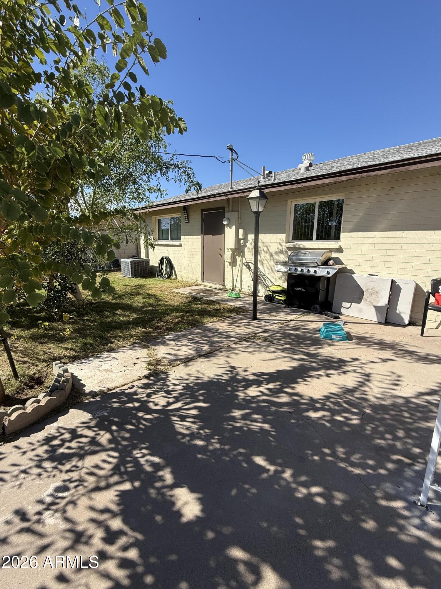 8219 West Piccadilly Road Phoenix, AZ 85033 - Photo 35 of 37 IMG_3274 2