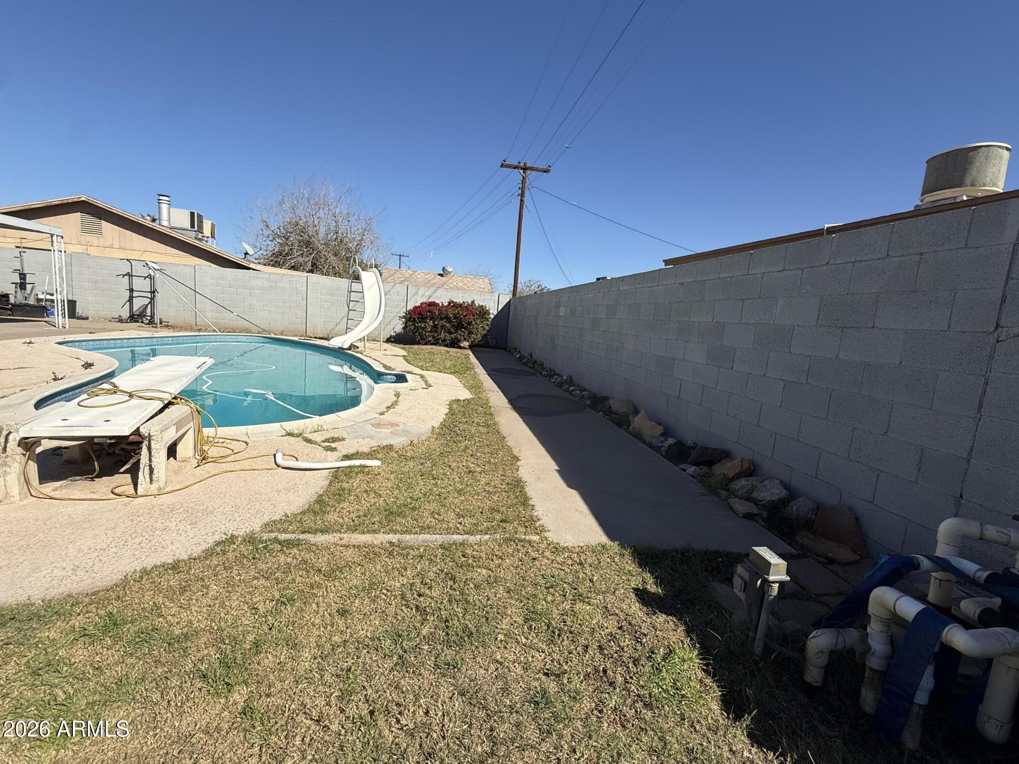 8219 West Piccadilly Road Phoenix, AZ 85033 - Photo 36 of 37 IMG_3269 2