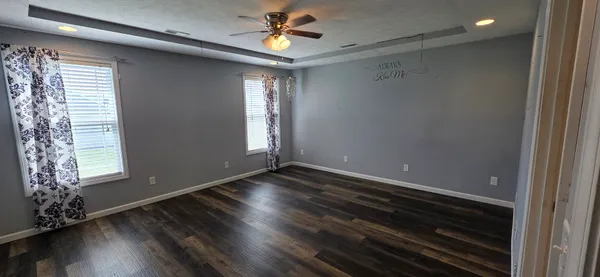 $299,000 | 11213 Maggie Drive, Marion, IL 62959