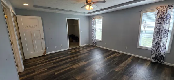 $299,000 | 11213 Maggie Drive, Marion, IL 62959