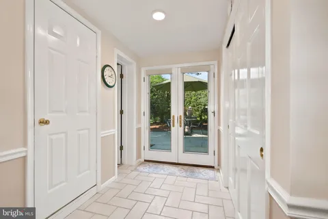 $900,000 | 4509 Clearbrook Lane, Kensington, MD 20895