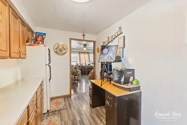 $179,900 | 253 West Broadway Street, Bradley, IL 60915