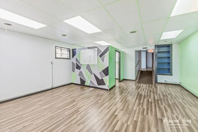 $179,900 | 253 West Broadway Street, Bradley, IL 60915