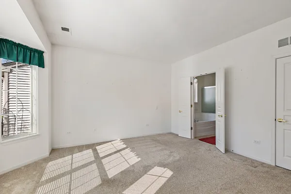 $390,000 | 11869 Chatfield Crossing, Huntley, IL 60142