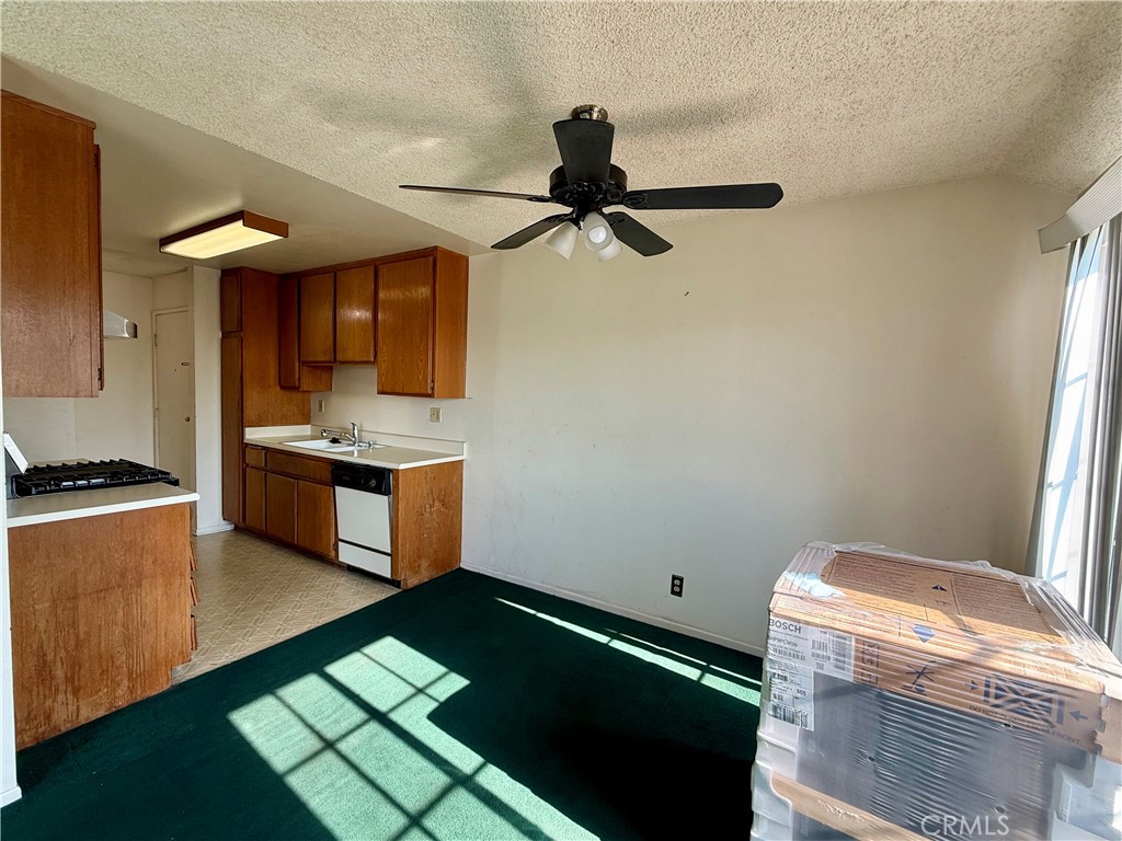 1566 Pine Avenue, Unit 202A Long Beach, CA 90813 - Photo 5 of 14