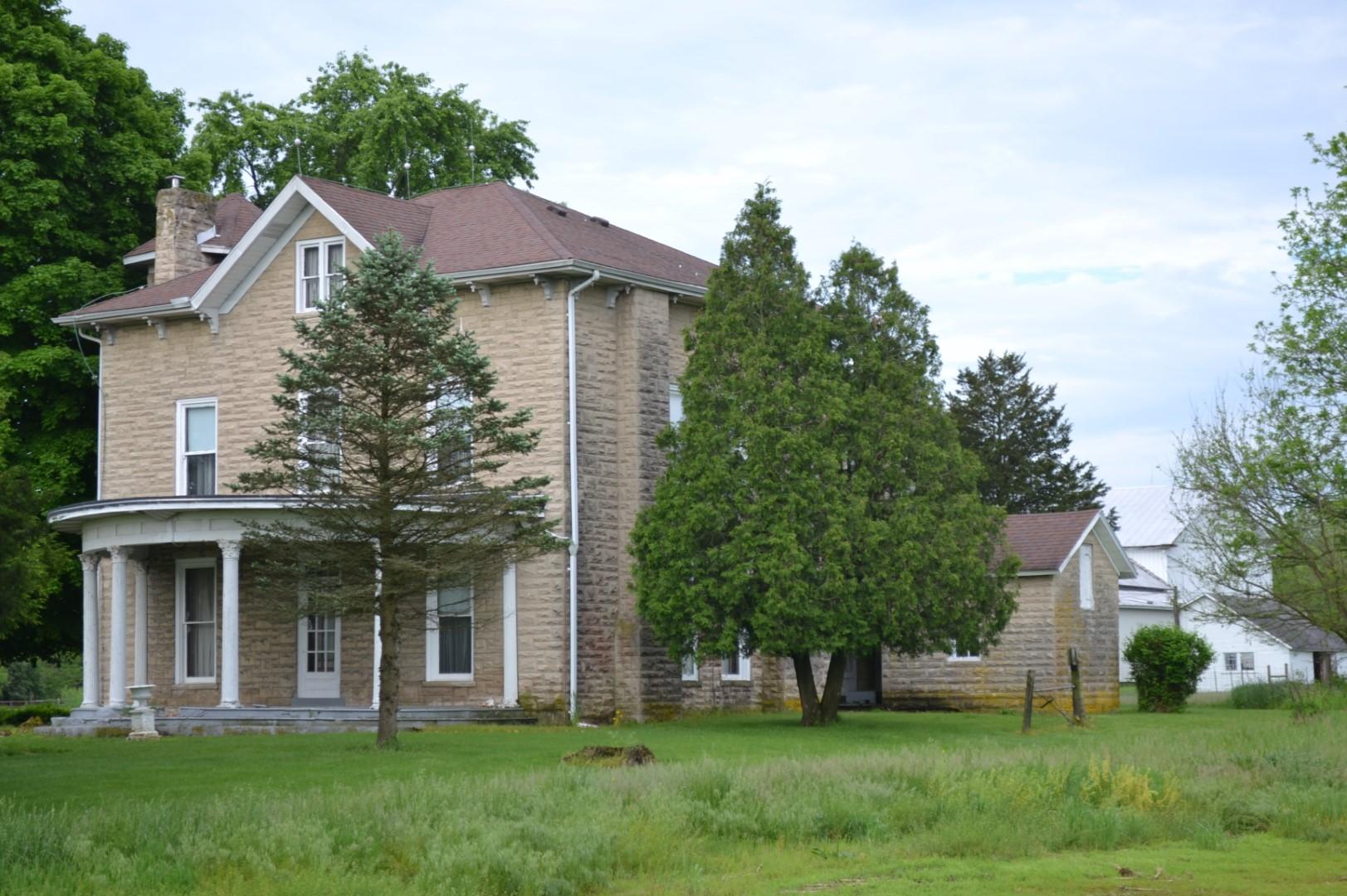 5441 Upper Valley Springfield, OH 45502 - Photo 8 of 75 Gallery Image 8