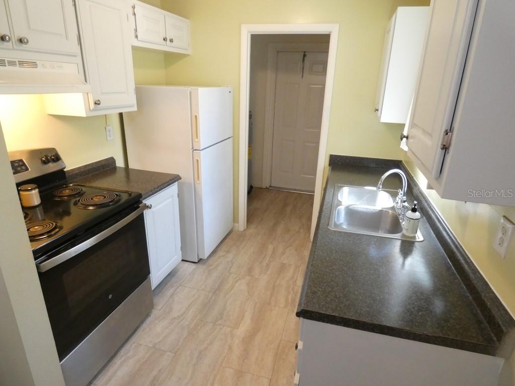 9606 River Road Spring Hill, FL 34608 - Photo 2 of 20