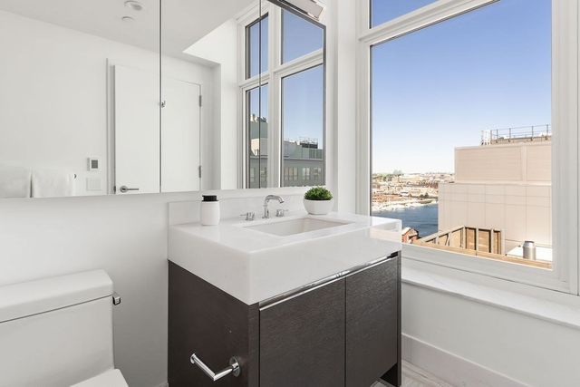 $1,149,000 | 100 Lovejoy Wharf, Unit PH3A, Boston, MA 02114