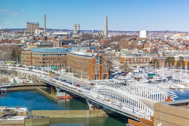 $1,149,000 | 100 Lovejoy Wharf, Unit PH3A, Boston, MA 02114