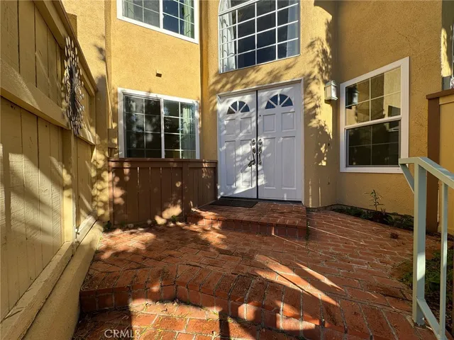 $3,500 | 5 Costero Aisle, Irvine, CA 92614