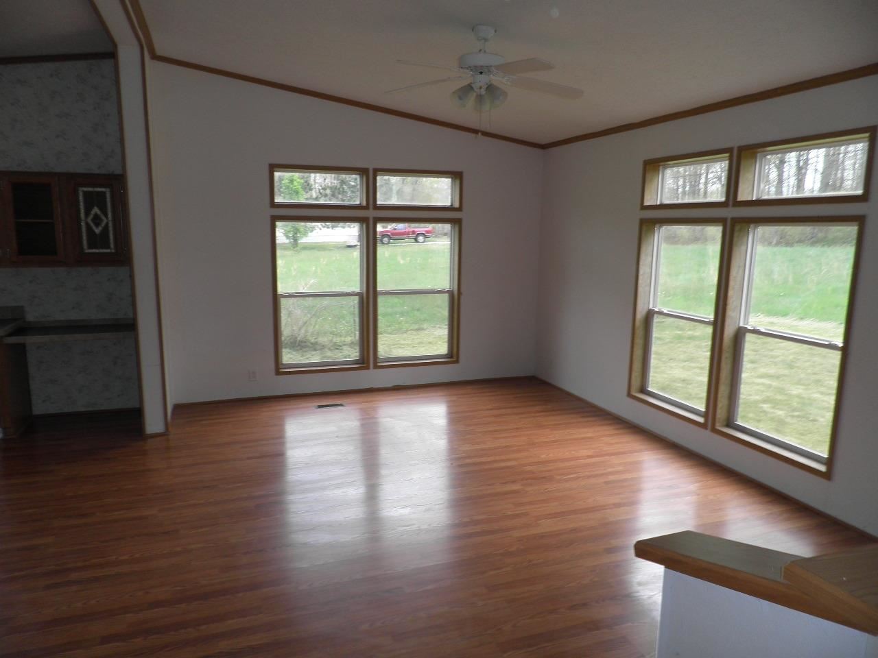 67 Riggle Road Williams, IN 47470 - Photo 4 of 10