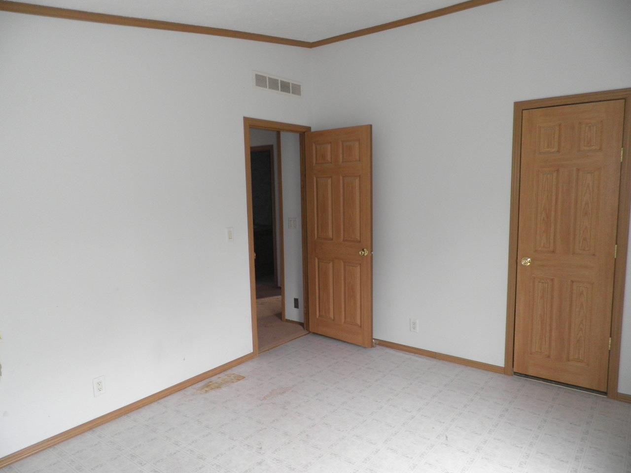 67 Riggle Road Williams, IN 47470 - Photo 7 of 10