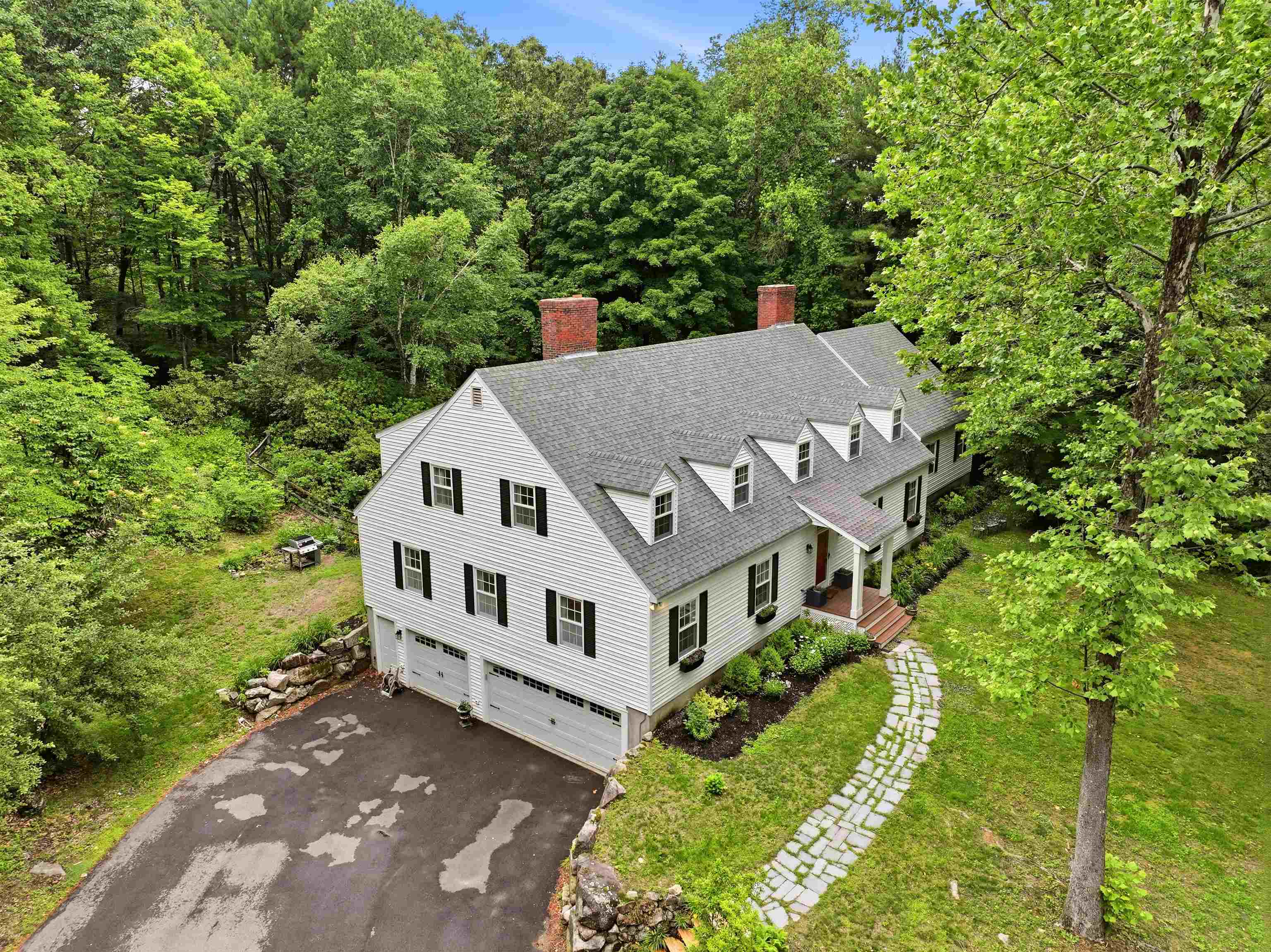 1 Chandler Road Bedford, NH 03110 - Photo 57 of 60