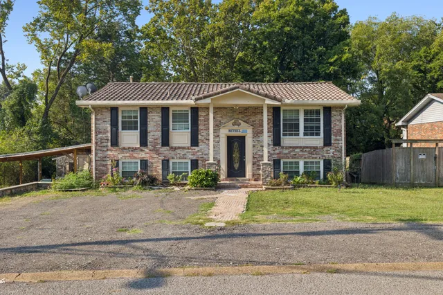 $439,900 | 117 Denise Drive, Antioch, TN 37013