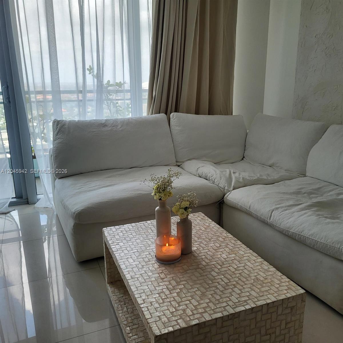 92 Southwest 3rd Street, Unit 3207 Miami, FL 33130 - Photo 6 of 8