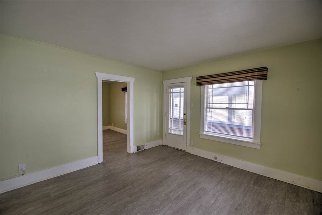 1220 East Decatur Street Decatur, IL 62521 - Photo 8 of 26 Gallery Image 8