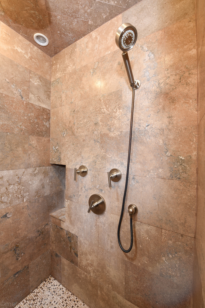 1045 Sheridan Road Winnetka, IL 60093 - Photo 21 of 34