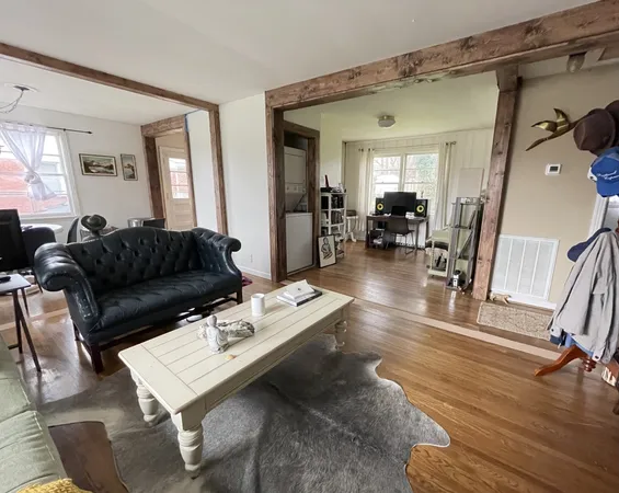 $2,000 | 3217 Holbrook Drive, Nashville, TN 37211