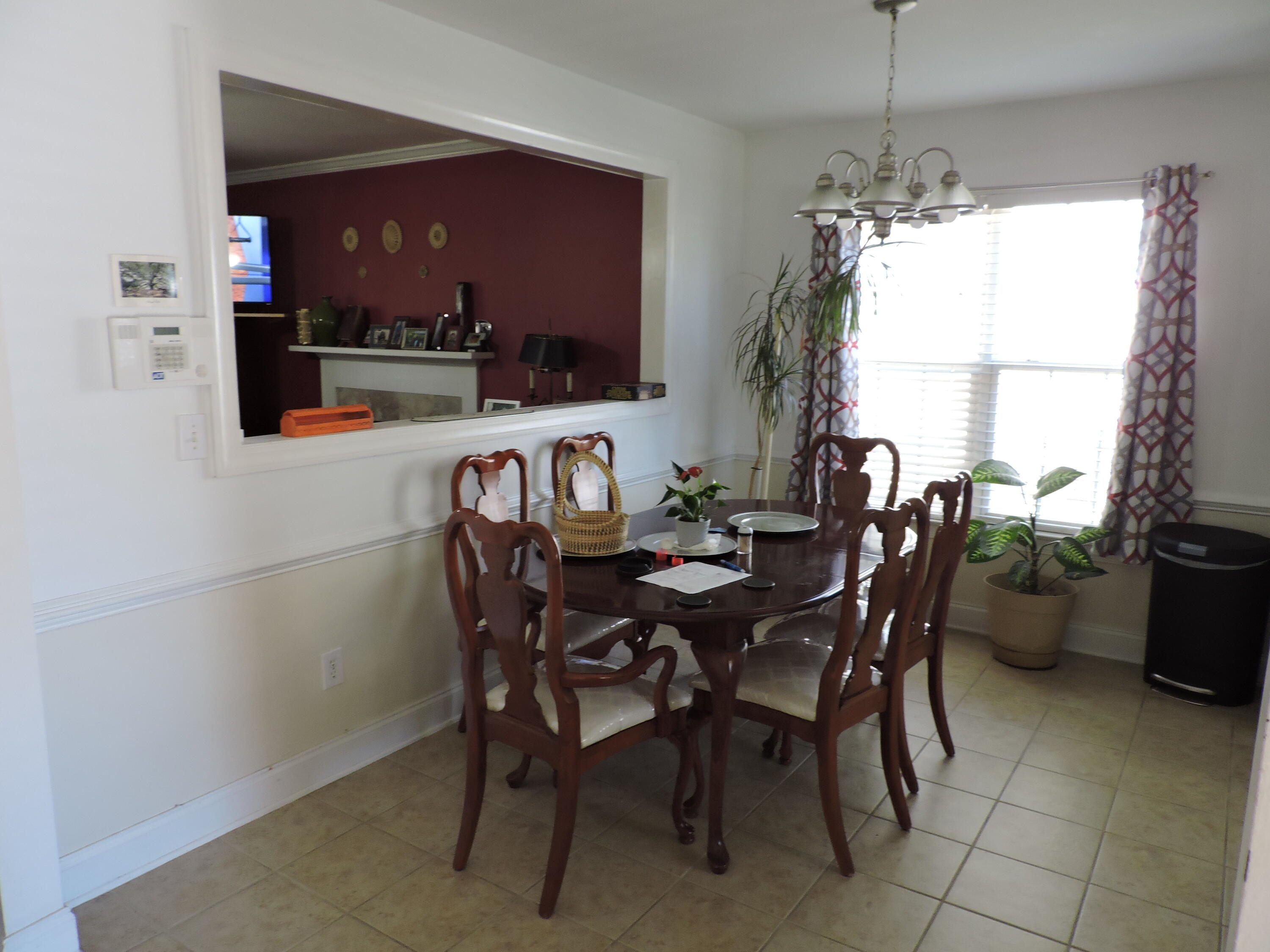 7821 Spring Creek Road North Charleston, SC 29418 - Photo 13 of 41 DSCN1701
