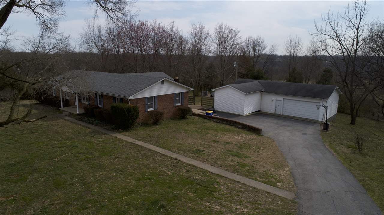 1895 Hunts Bend Road Bowling Green, KY 42103 - Photo 5 of 34 Gallery Image 5