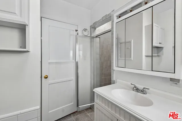 $1,149,000 | 1701 North Buena Vista Street, Burbank, CA 91505