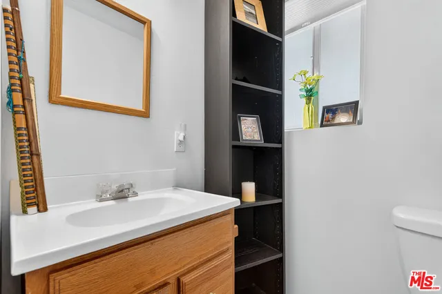 $1,149,000 | 1701 North Buena Vista Street, Burbank, CA 91505