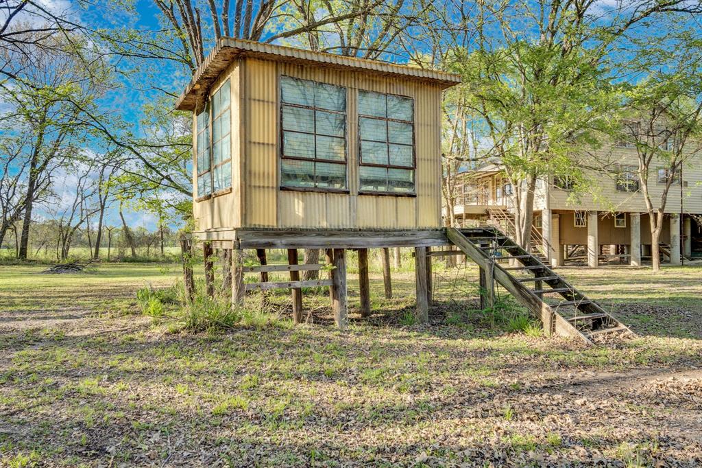 488 Loma Linda Road Palmer, TX 75152 - Photo 13 of 39 a view of a house with a yard
