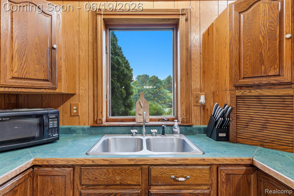 6109 North State Road Davison, MI 48423 - Photo 13 of 39