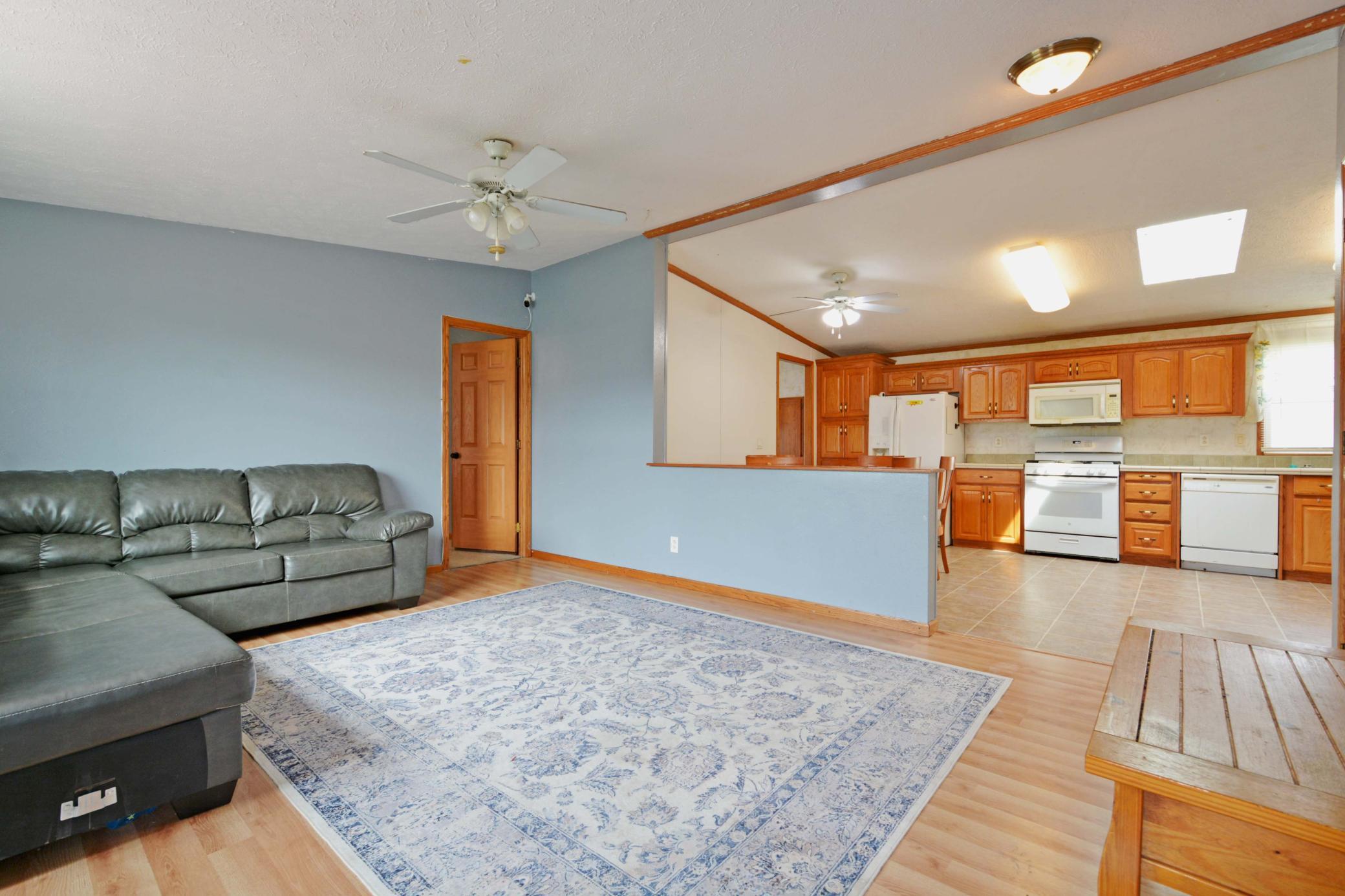 1367 Birchview Drive Maplewood, MN 55119 - Photo 7 of 21