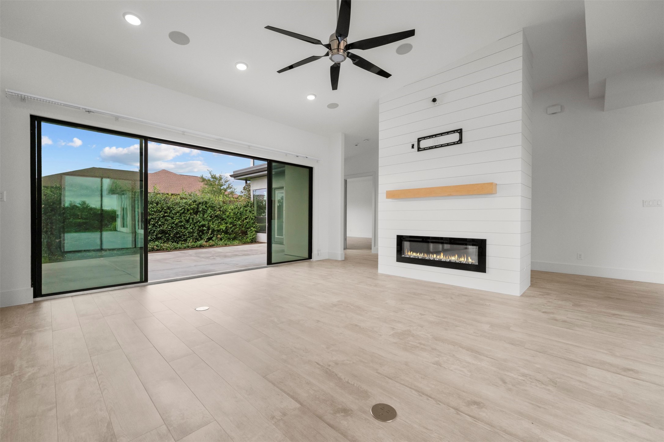 3932 Windsor Mist Lane Spring, TX 77386 - Photo 15 of 50 Gallery Image 15