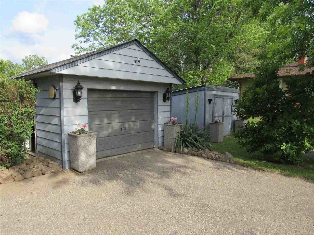 4056 Elms Road Flushing, MI 48433 - Photo 2 of 29 21464813-1.JPG