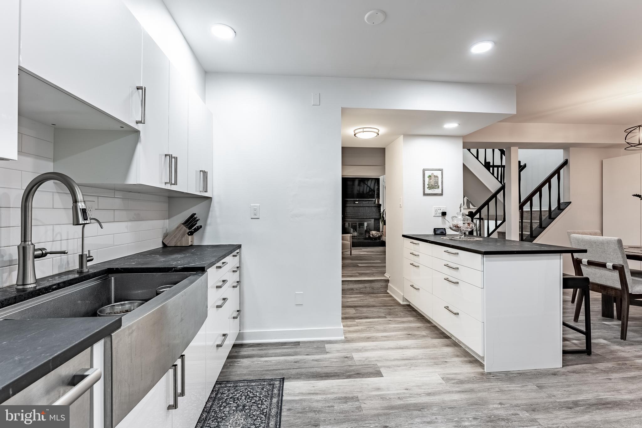 2045 Winged Foot Court Reston, VA 20191 - Photo 20 of 56