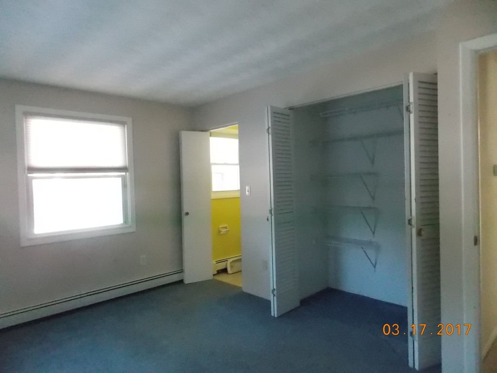 70 Gregory Road Framingham, MA 01701 - Photo 8 of 9