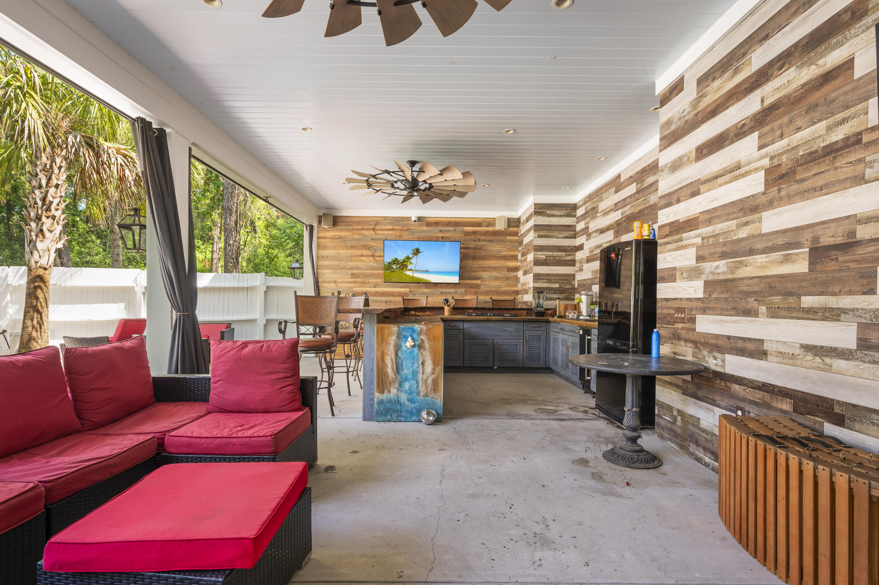 588 Main Road Johns Island, SC 29455 - Photo 4 of 48 DSC_2838