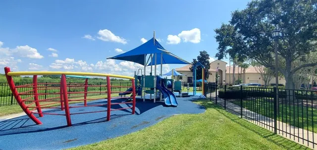 a white tennis court