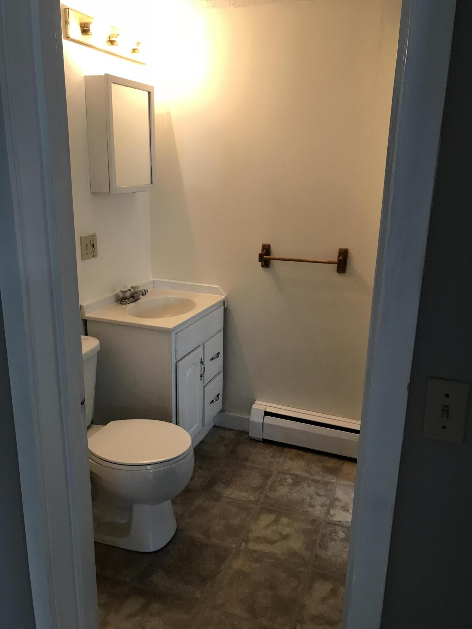 13 Western Avenue Biddeford, ME 04005 - Photo 11 of 13 Unit 102