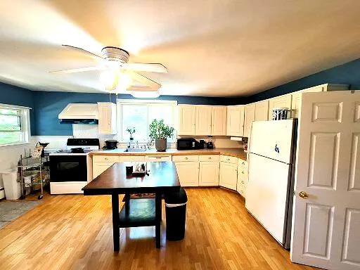 $190,000 | 109 Penobscot Street, Rumford, ME 04276