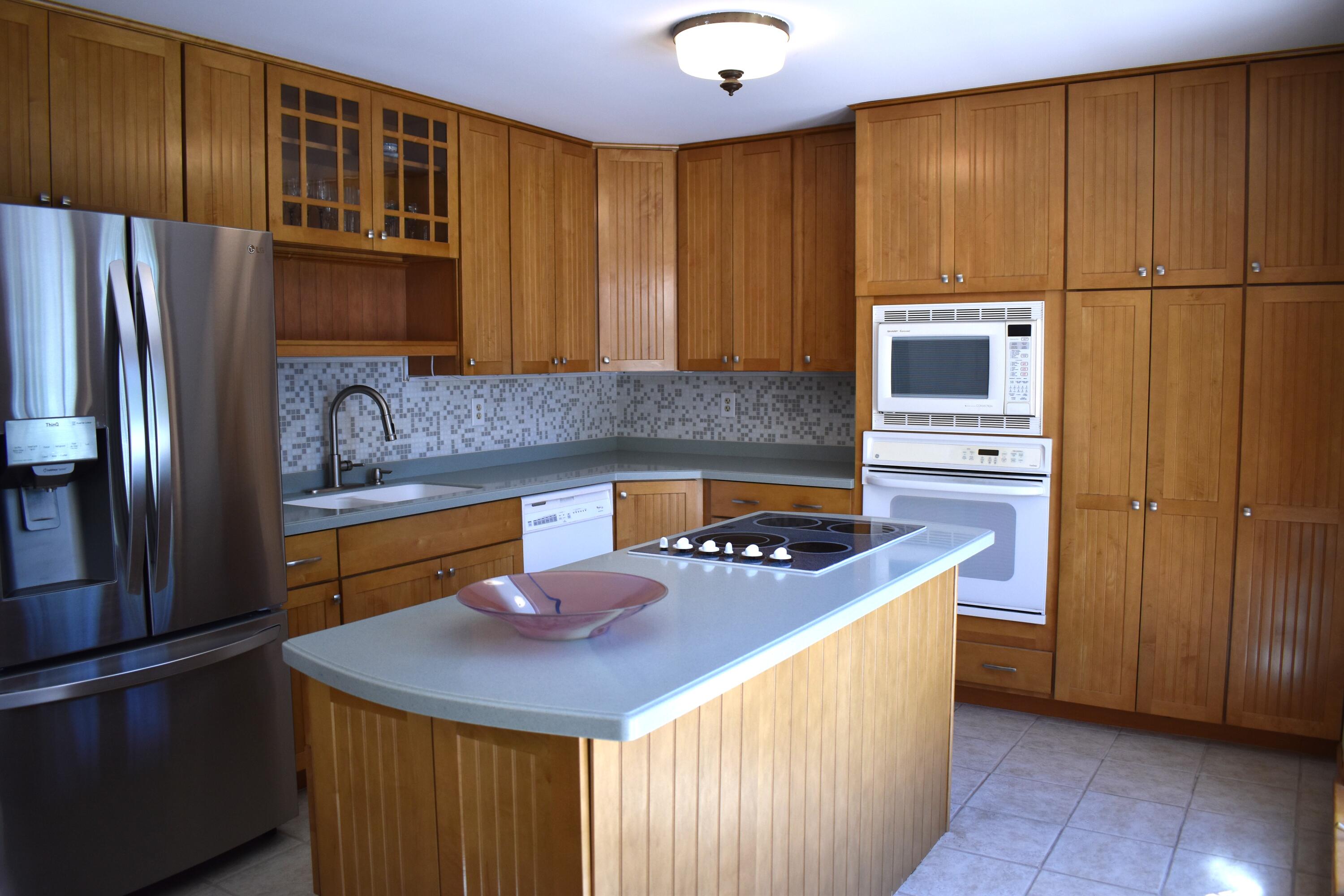 83 Walker Road Readfield, ME 04355 - Photo 5 of 54 DSC_0223
