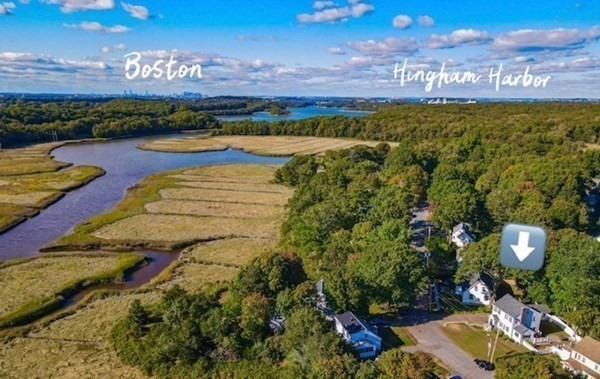 35 Clinton Road Weymouth, MA 02189 - Photo 36 of 37 a view of a city