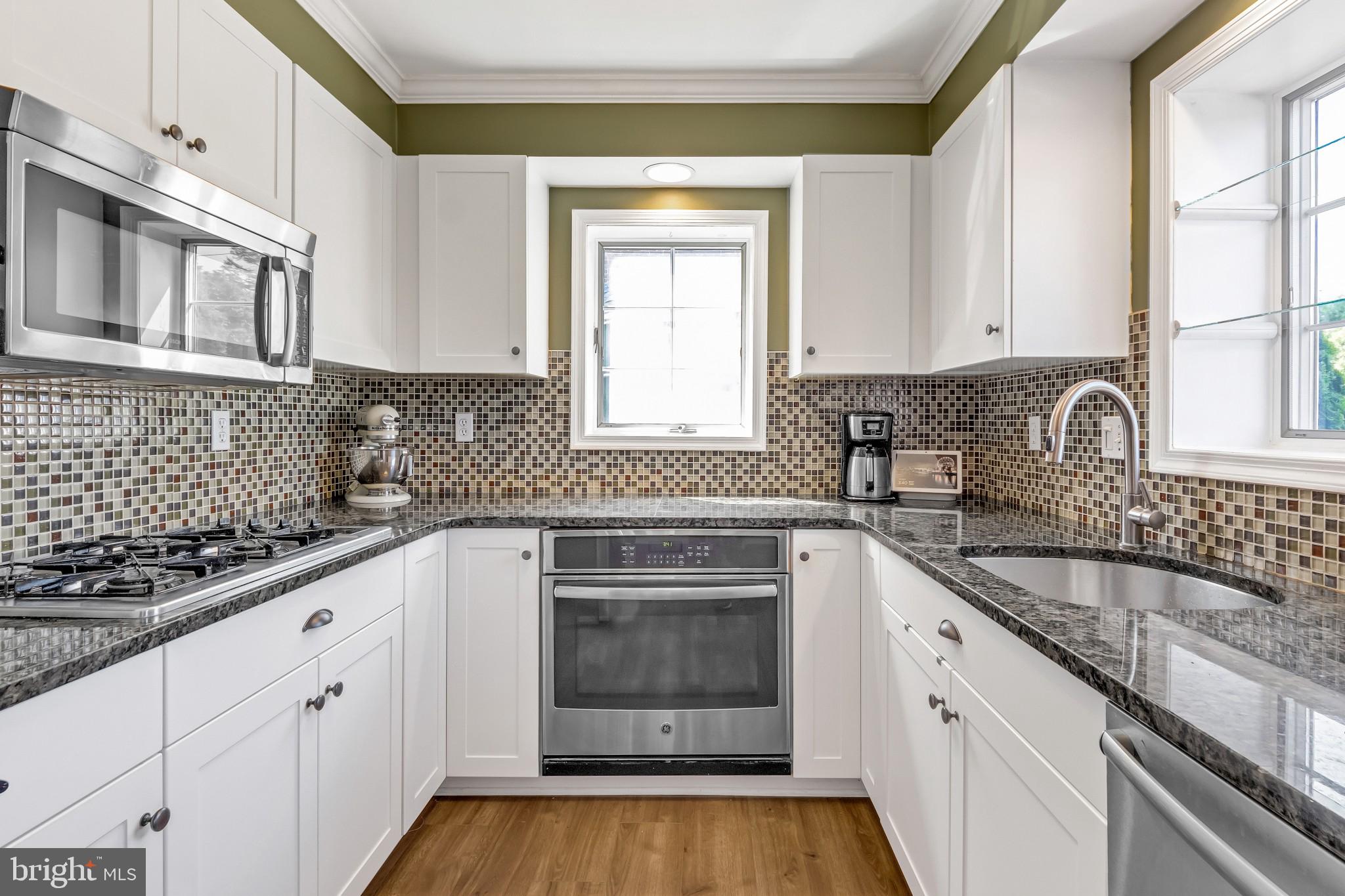 117 Dewey Road Cheltenham, PA 19012 - Photo 6 of 27 Kitchen