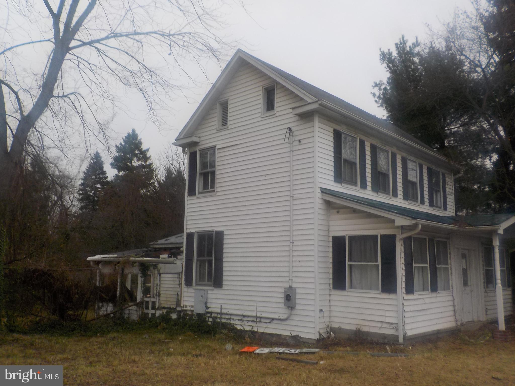 22130 Dickerson Road Dickerson, MD 20842 - Photo 4 of 37