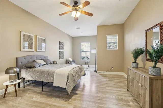 $320,000 | 221 Sunset Crest Court, Apollo Beach, FL 33572