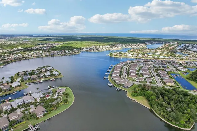 $320,000 | 221 Sunset Crest Court, Apollo Beach, FL 33572