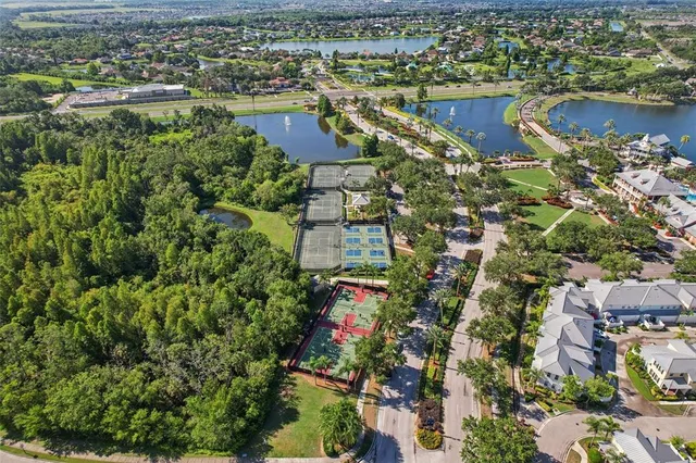 $320,000 | 221 Sunset Crest Court, Apollo Beach, FL 33572