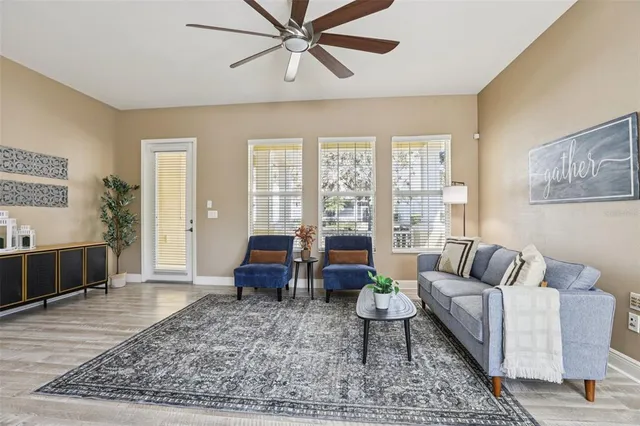 $320,000 | 221 Sunset Crest Court, Apollo Beach, FL 33572