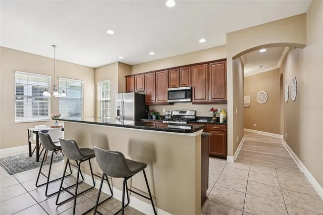 $320,000 | 221 Sunset Crest Court, Apollo Beach, FL 33572