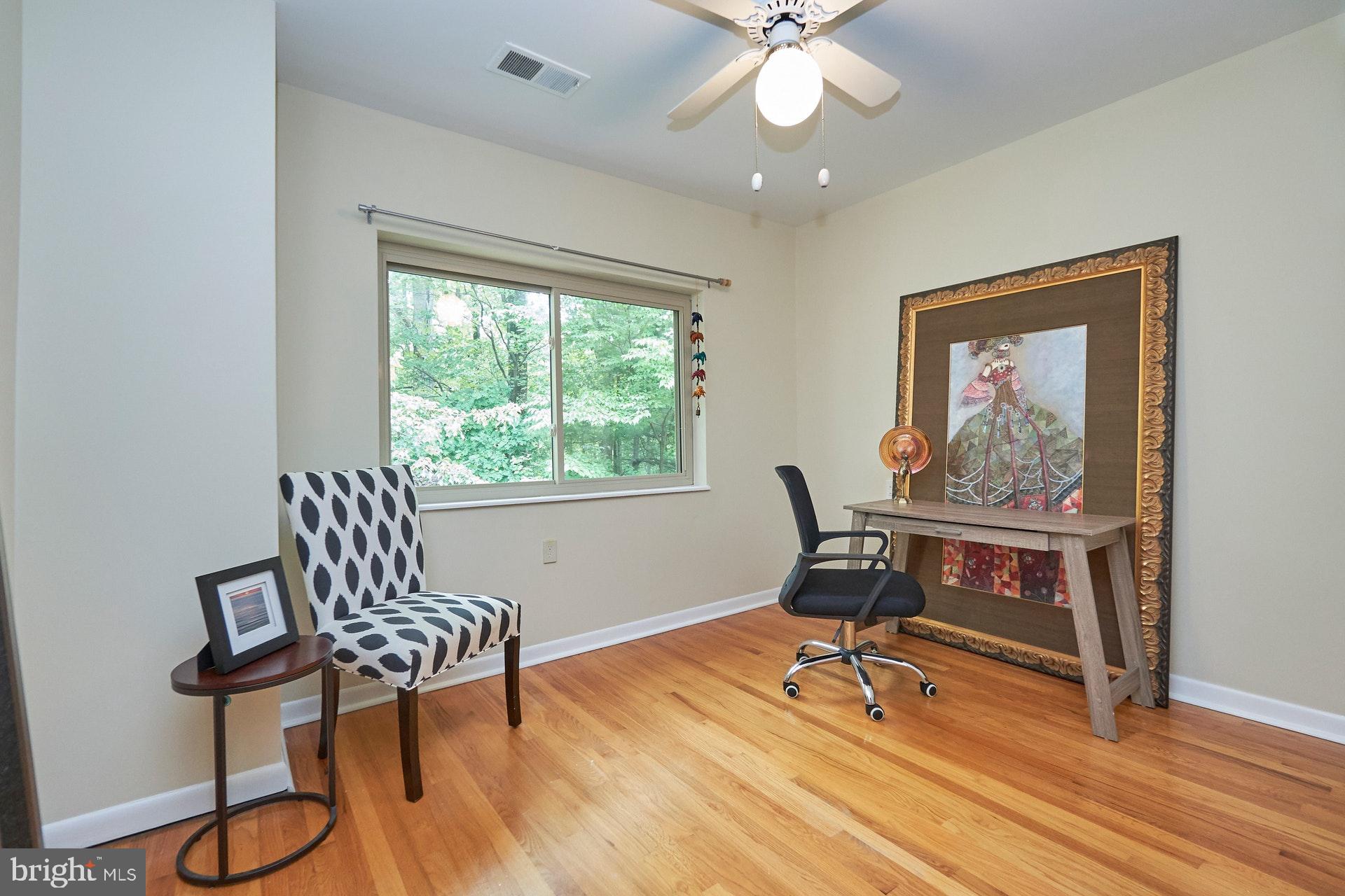 1509 Inlet Court Reston, VA 20190 - Photo 20 of 29 Bedroom 4/Office
