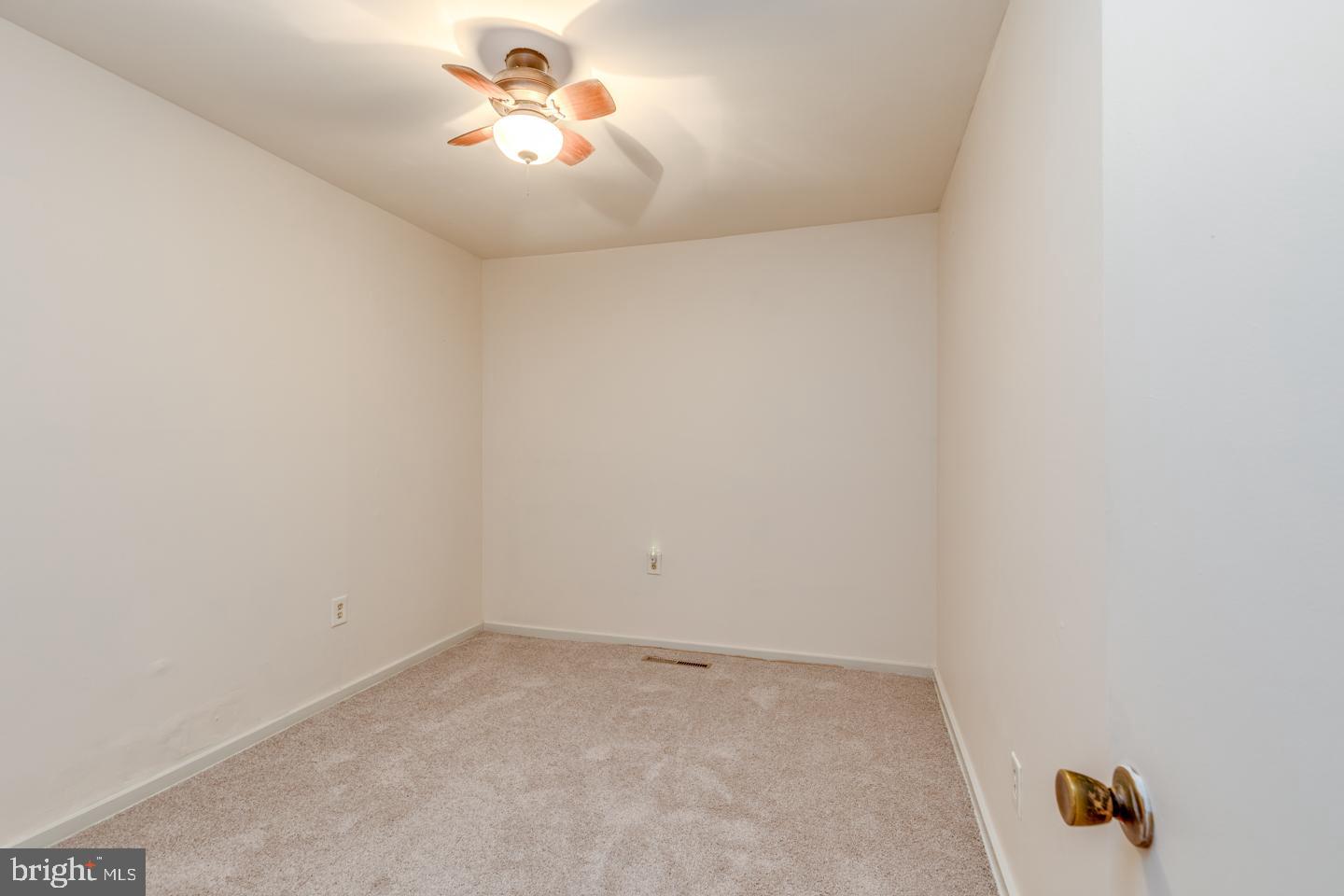 801 South Chester Avenue Riverside, NJ 08075 - Photo 29 of 38