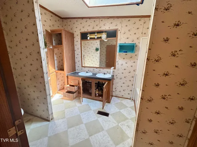 $55,000 | 6201 Old Woodway Road, Pennington Gap, VA 24277