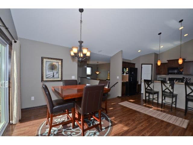 610 Hackney Avenue Shakopee, MN 55379 - Photo 5 of 18